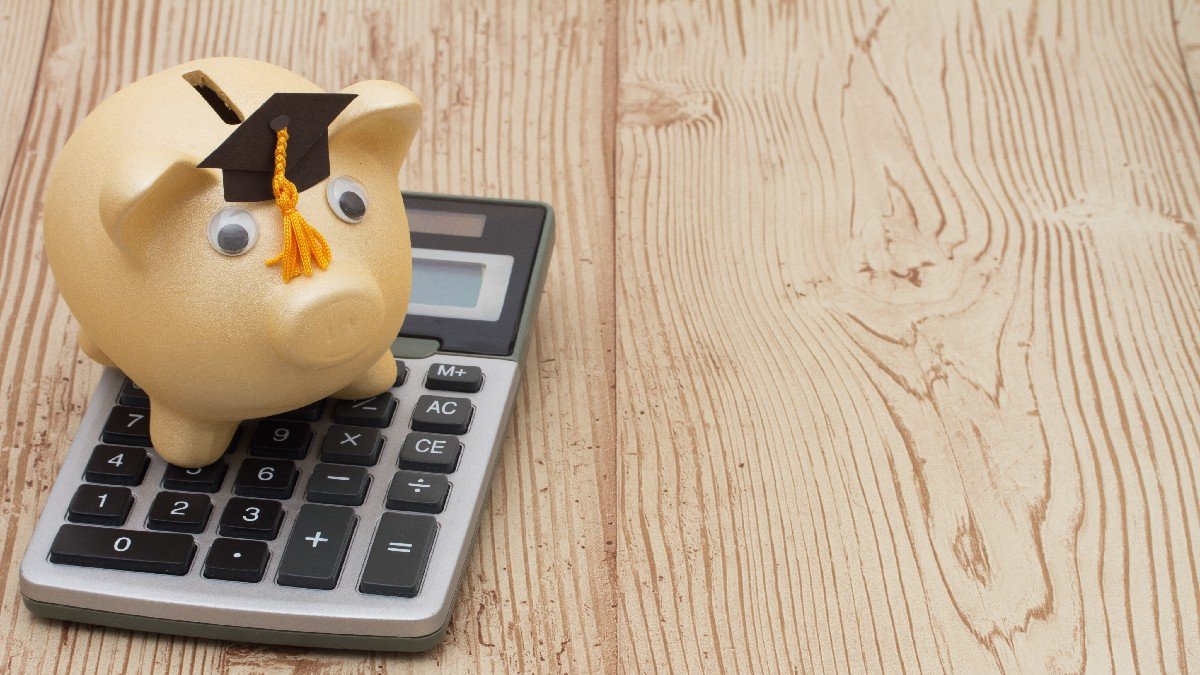 NYC students get free college savings through RISE program – NBC New York