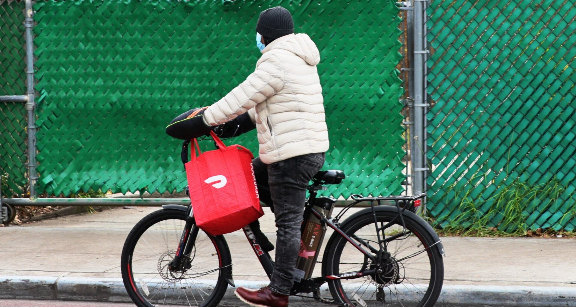 Ticker: DoorDash to pay $131M to settle underpay claims; Brent oil falls below $100