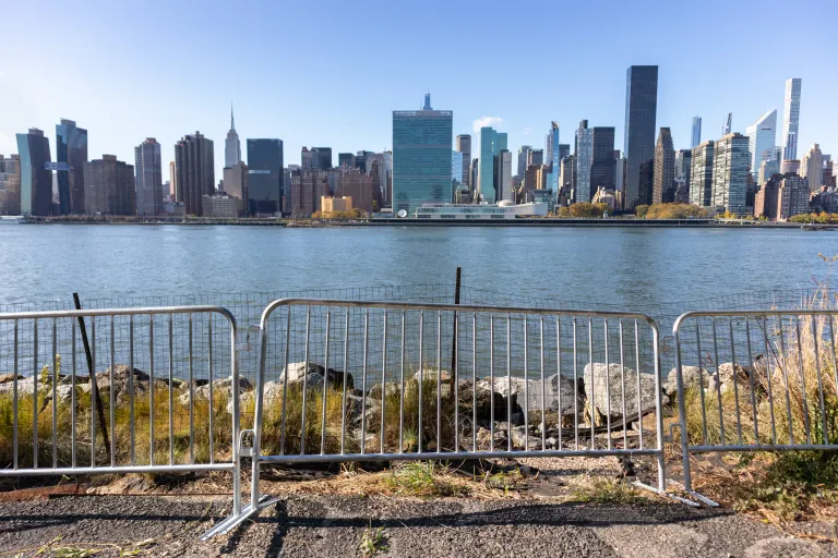 How Forensic Wind Analysis Clarified a Manhattan Falling Furniture Injury Case