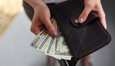 Your Money Monday: Saving money for 2027