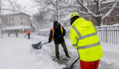 Mamdani raises wages for NYC snow shovelers to up to $45 an hour – NBC New York