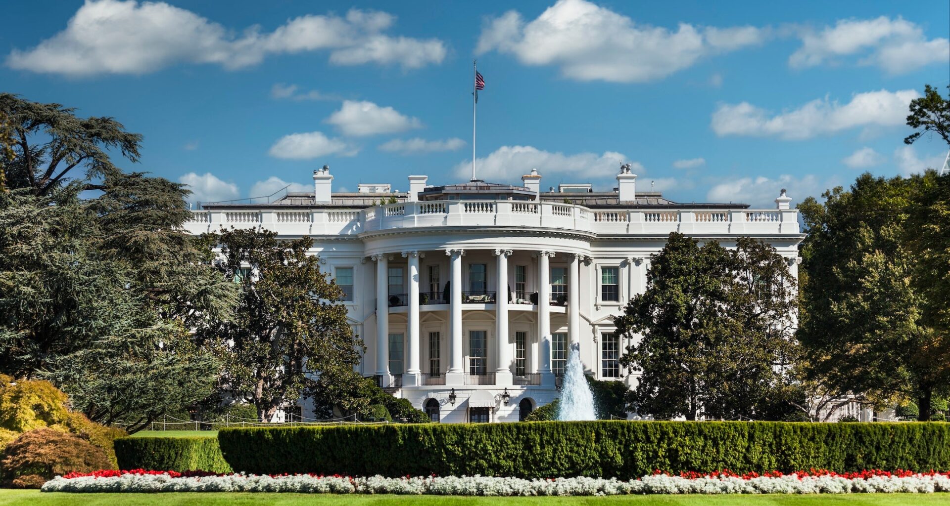 White House in Washington DC USA
