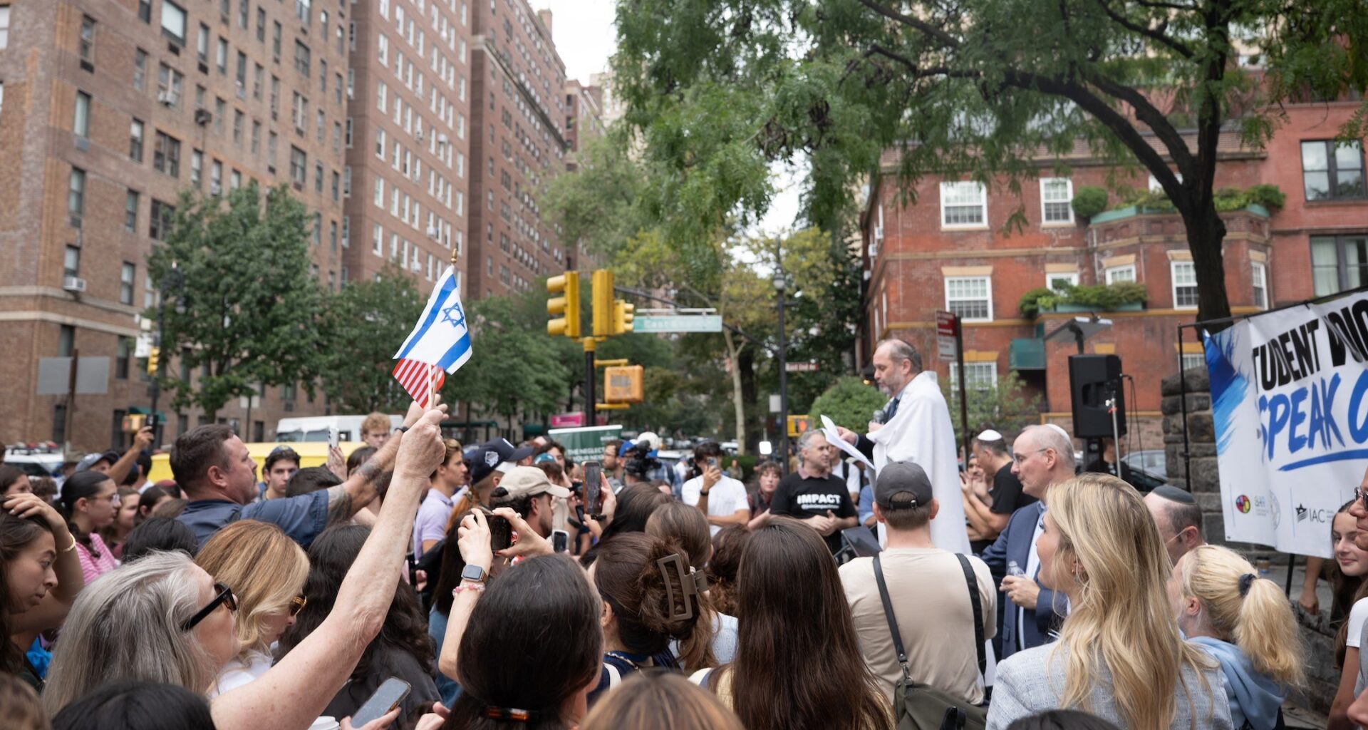Gracie Mansion rally + Steinmetz