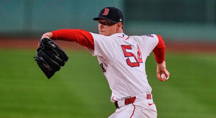 Sonny Gray was booed out of the Bronx. He's back and trying to save the season for the rival Red Sox