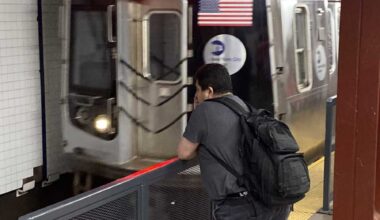 Editorial | NYC subways need real platform barriers to keep riders safe