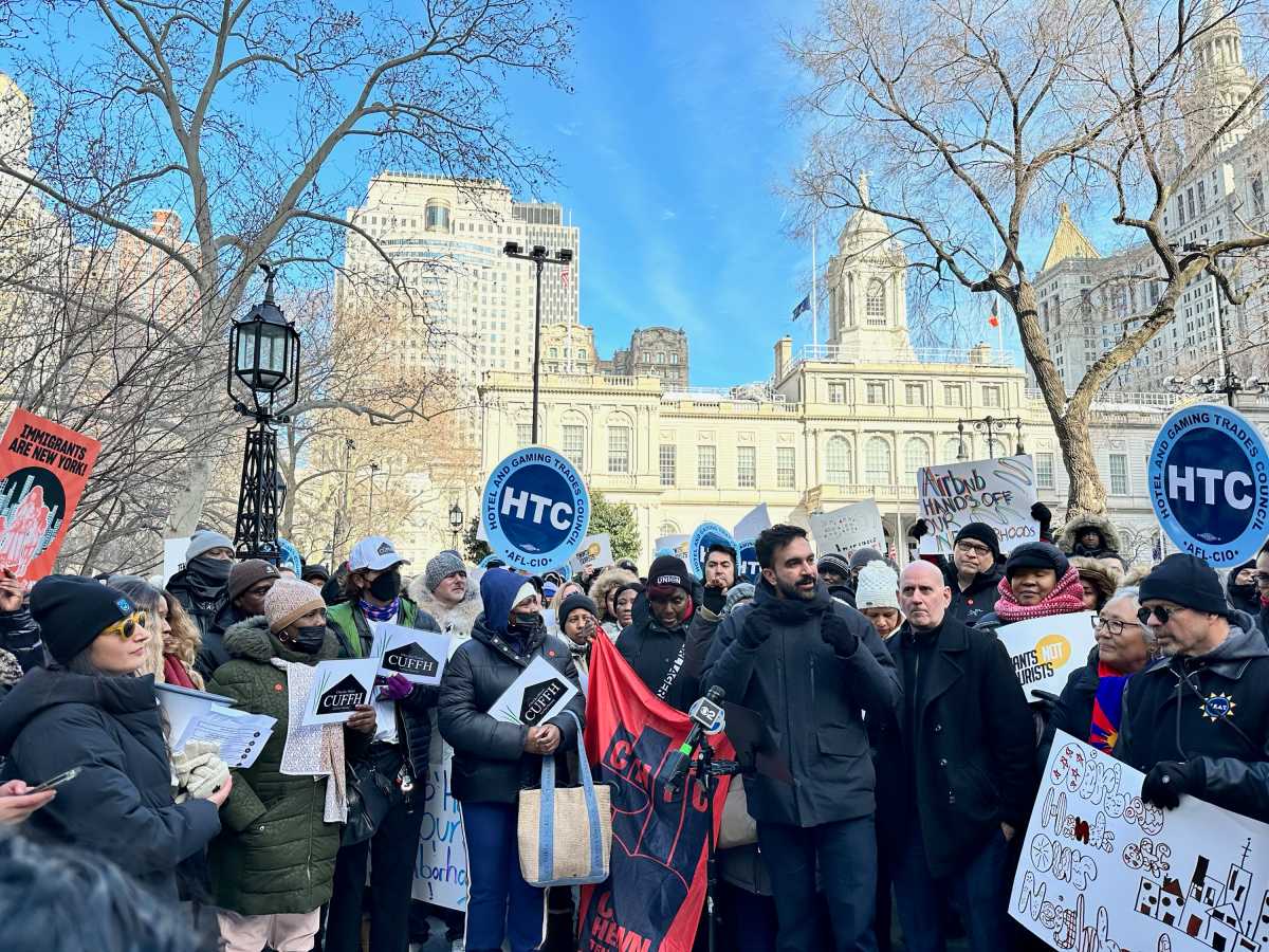 Airbnb advocates push to ease NYC short-term rental restrictions