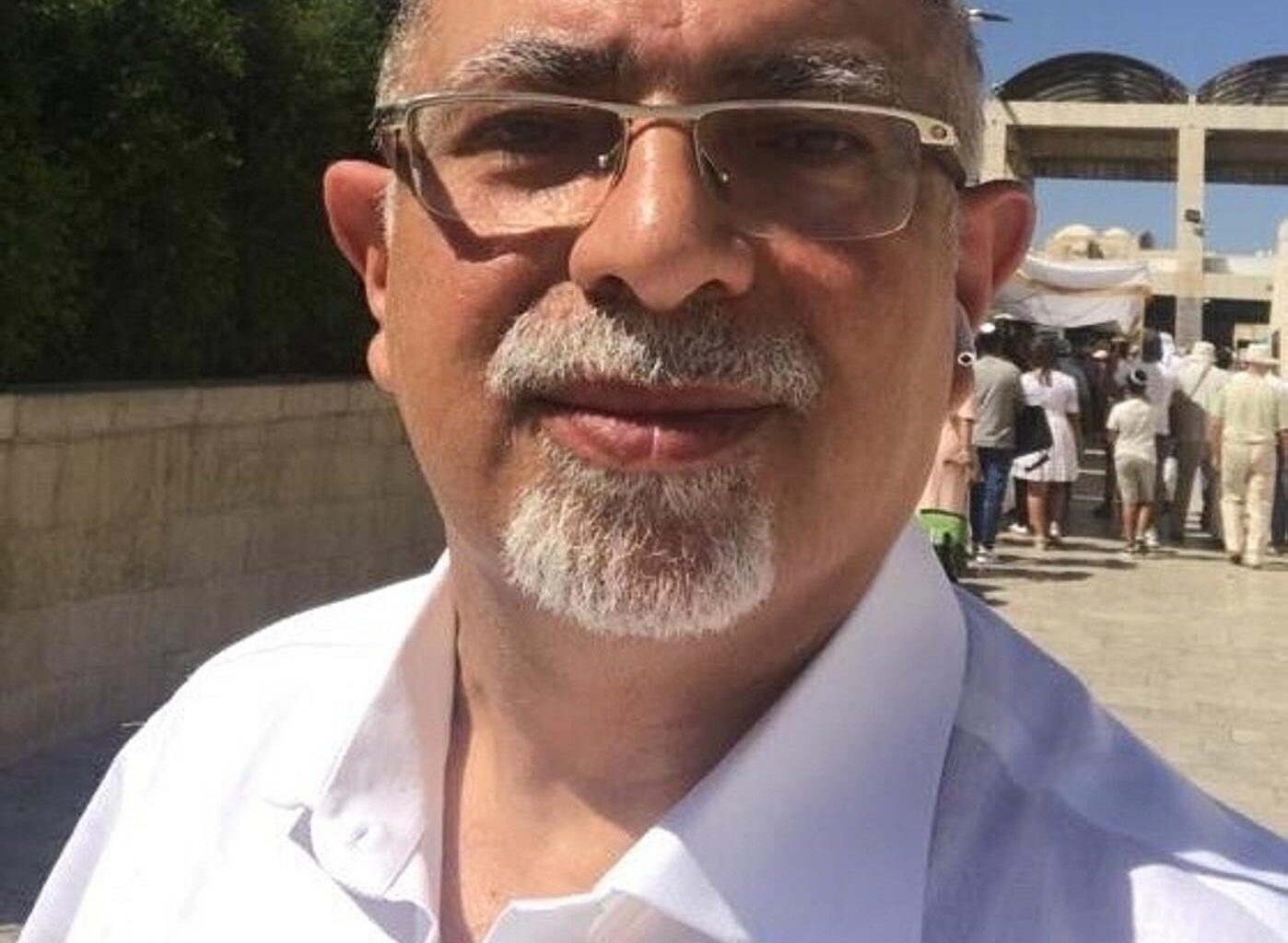 A New York jeweler has been released from prison in Iran but is banned from leaving war-torn country – Baltimore Sun