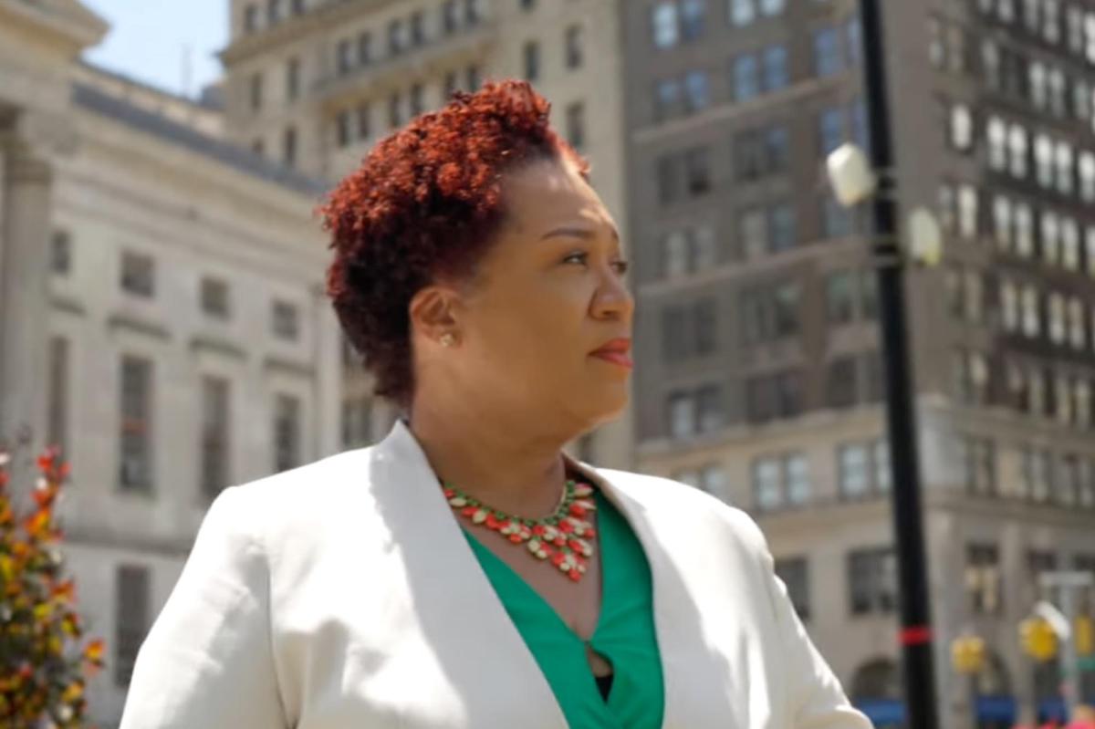 Fresh blood on Judge Janice Robinson's hands — get her out of NYC criminal court NOW