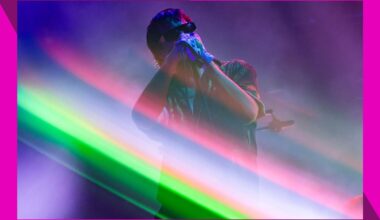 Get last-minute tickets to see The Strokes at Flushing Meadows