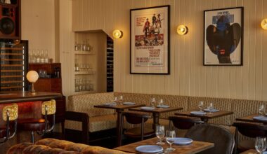 bar blondie london review