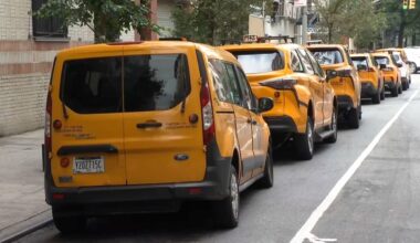 City DOT eyes commercial parking for taxis