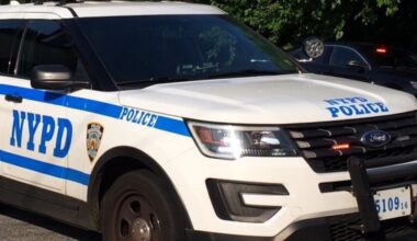 NYC man stopped for covered license plate arrested for guns, drugs