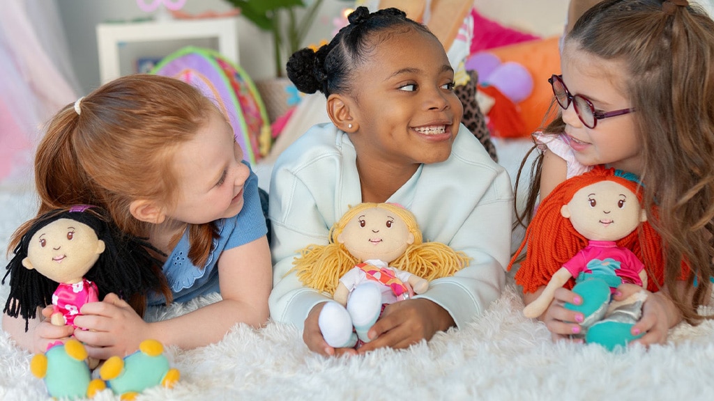 The Groove Is Back: Manhattan Toy Revives Groovy Girls Dolls