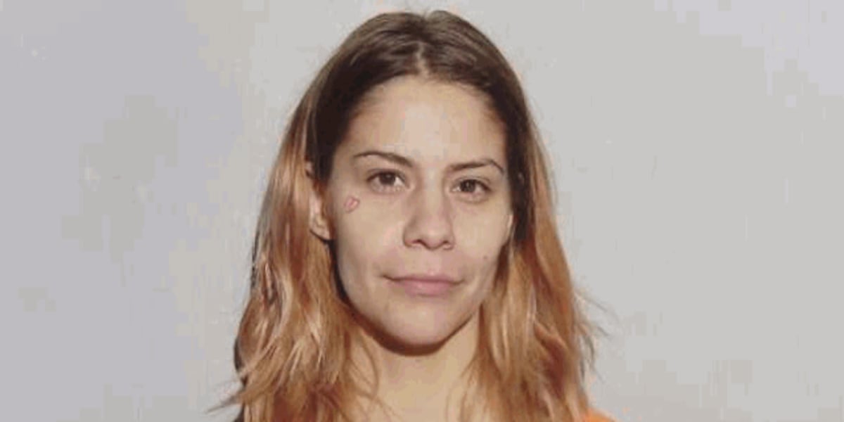 Woman arrested in Manhattan Boulevard stabbing Tuesday
