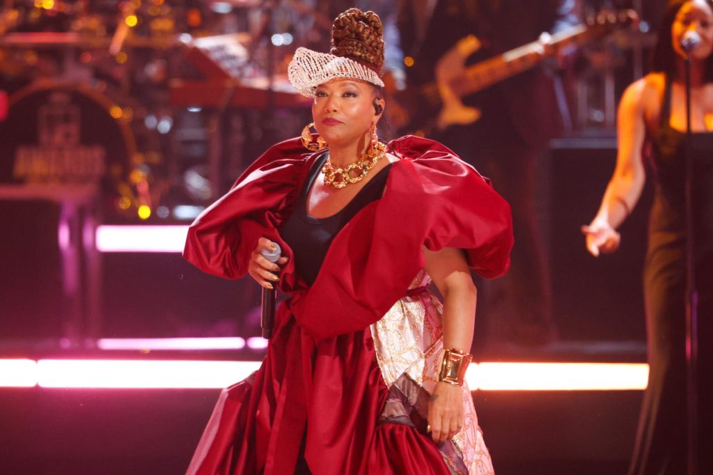 Watch Queen Latifah Hold Court In 'The Voice' Season 30 Preview