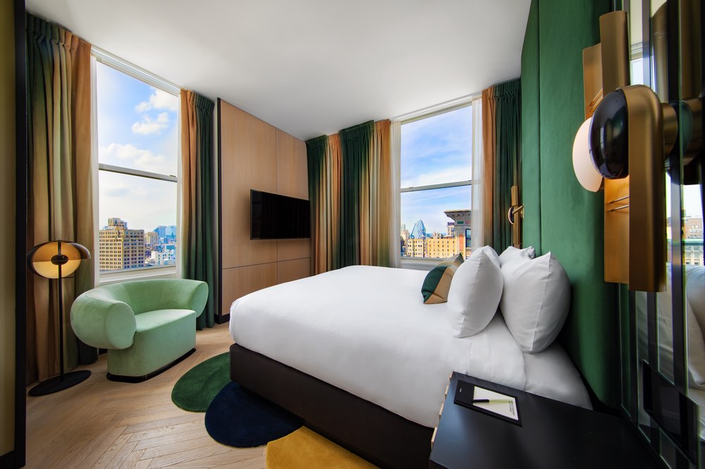 W New York bedroom