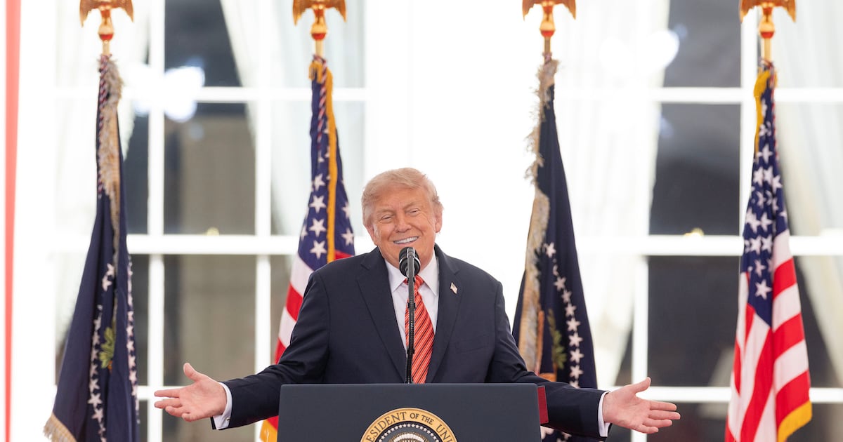 Beauty queens, corporate titans and Michael Flatley gather for Trump’s meandering address – The Irish Times