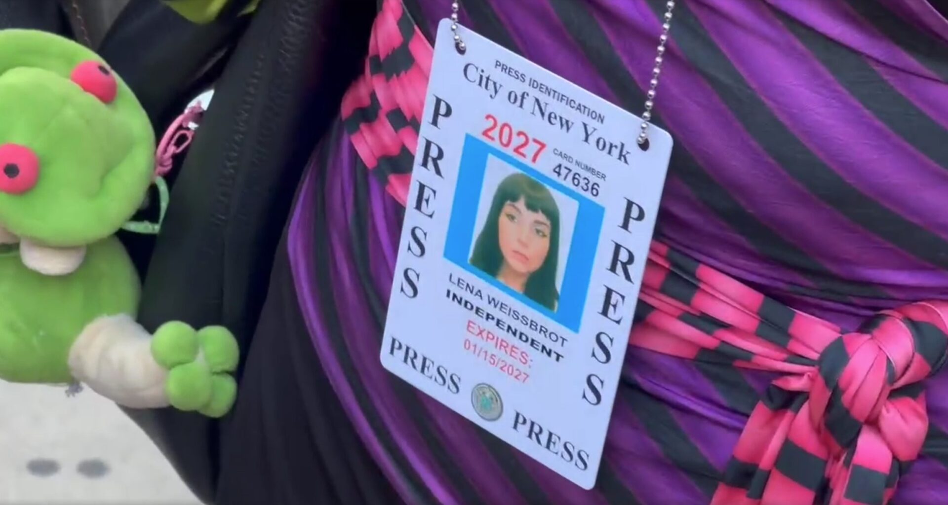 NYC Council to push for changes in credentialing after Luigi Mangione superfans issued press cards