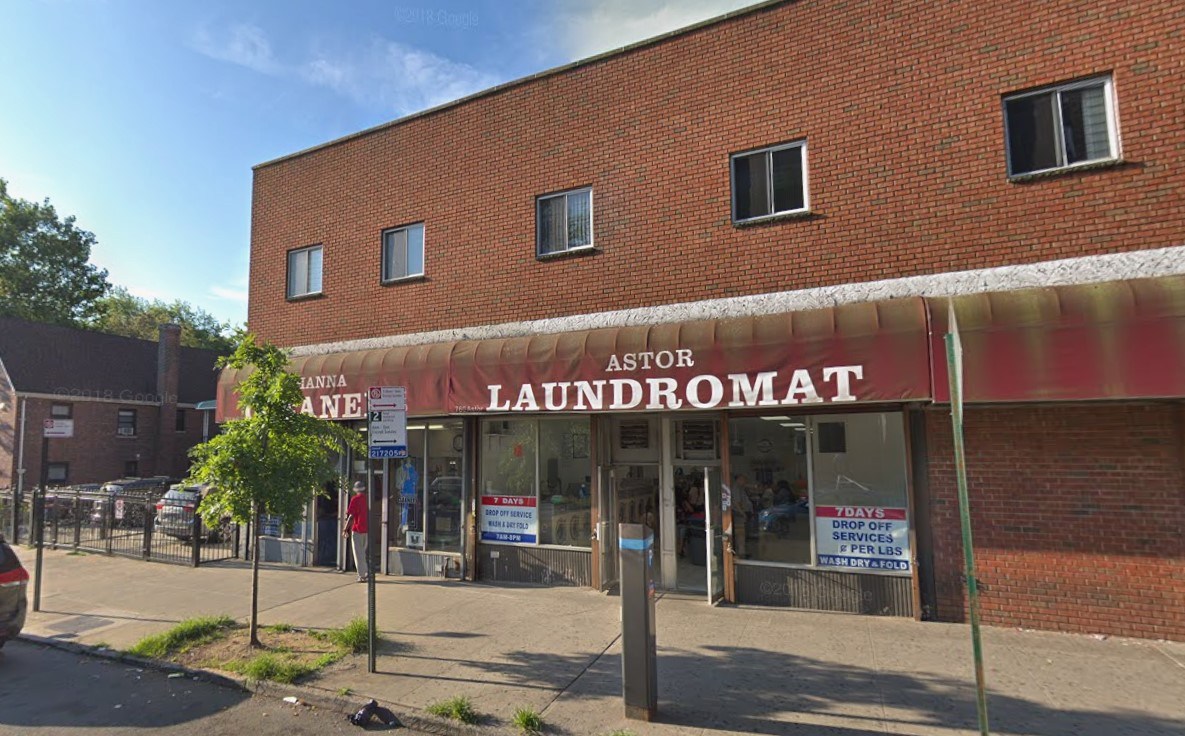 17-year-old boy and mom both shot in Bronx laundromat