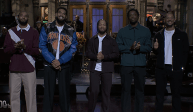 Jalen Brunson Brings Knicks Starting 5 to 'SNL' Season 52 Premiere