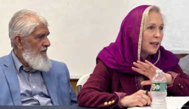 Sen Kirsten Gillibrand Dons a Hijab at Bronx Mosque, Alongside Cleric Who Praises Hamas and Osama Bin Laden’s Mentor, in Under-the–Radar Visit