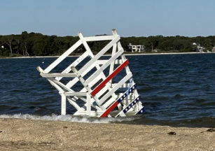 News 12 | Bronx | Lifeguard Stands Vandalized At Sag Harbor Beach