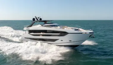 Sunseeker Manhattan 94 Wins Best Exterior Profile