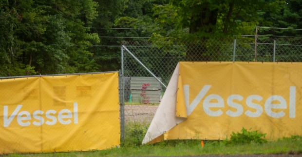 The property for Vessel is fenced off at 446 Hopmeadow St. in Simsbury on Wednesday, Sept. 2, 2026. (Aaron Flaum/Hartford Courant)