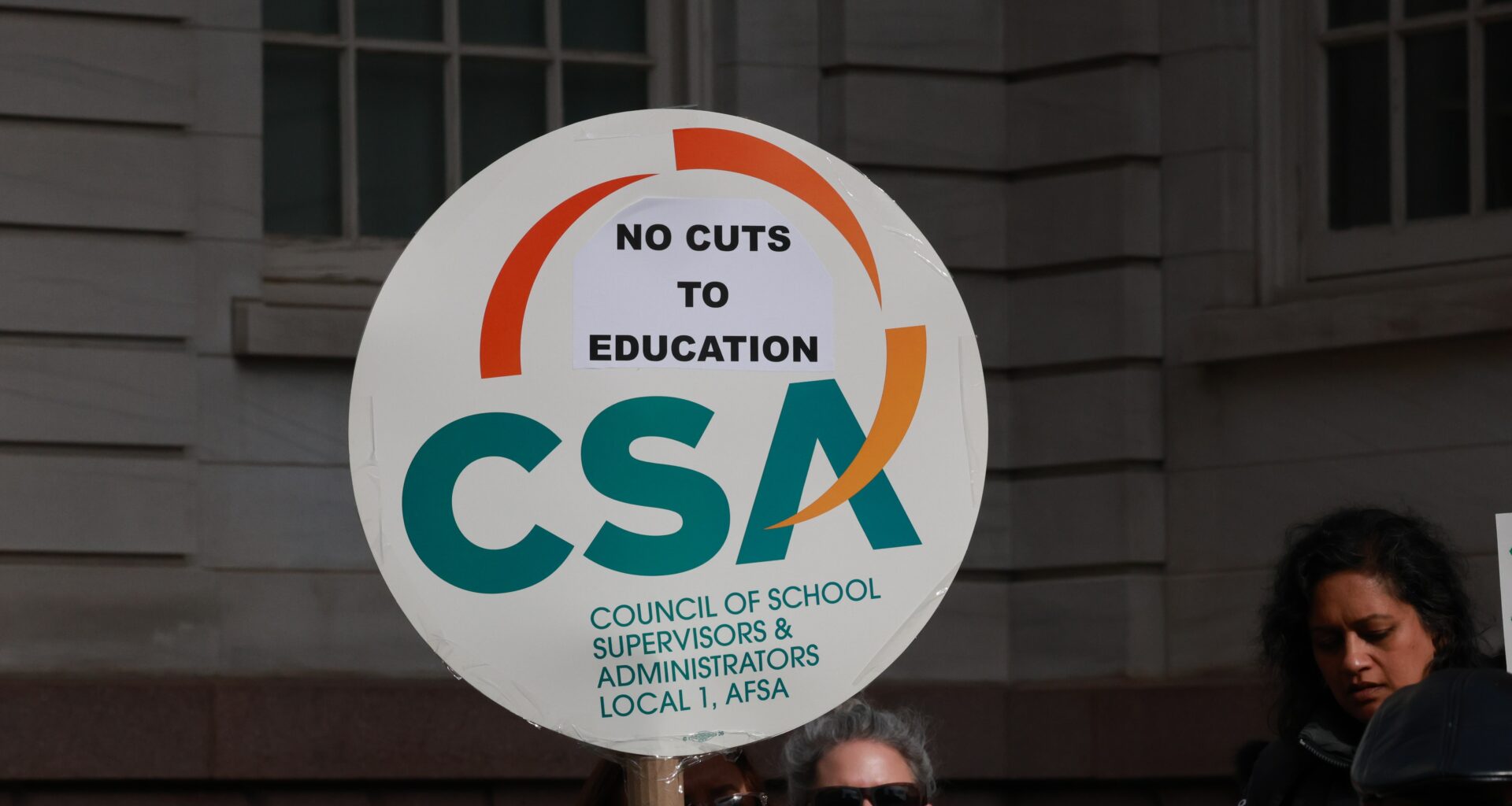 NYC unionized principals to win bonuses up to $10,000 to press compliance with class size law