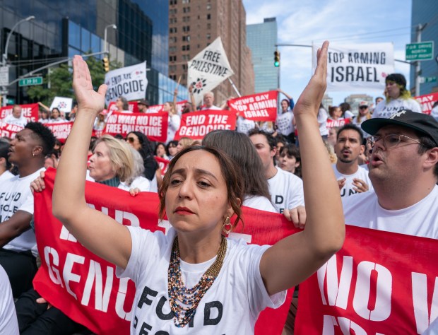 Pro-Palestinian protestors block First Ave. at E. 39th St. in protest of Israeli Prime Minister Benjamin Netanyahu before he speaks at the United Nations Thursday, Sept. 24, 2026 in Manhattan, New York. (Barry Williams/ New York Daily News)