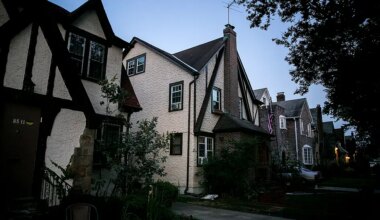 Donald Trump's childhood home in Queens sold for nearly $ 2million