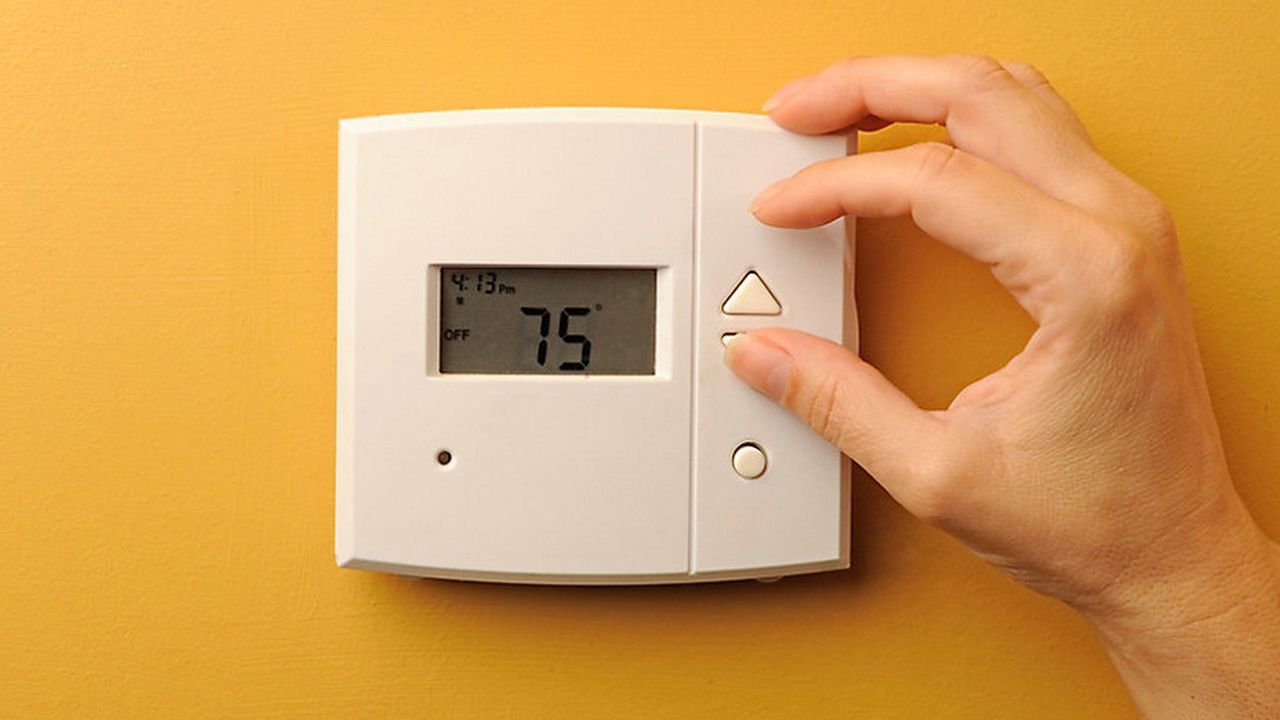 How much power does a governor have over utility rates?
