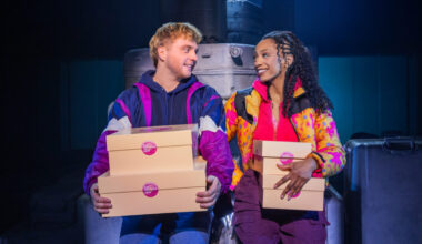 Two Strangers (Carry a Cake Across New York) Sets Closing Date on Broadway