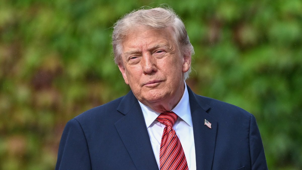 Trump dismisses new AI guardrails – NBC New York