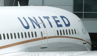 United flight passenger becomes unruly on way to Newark Airport – NBC New York