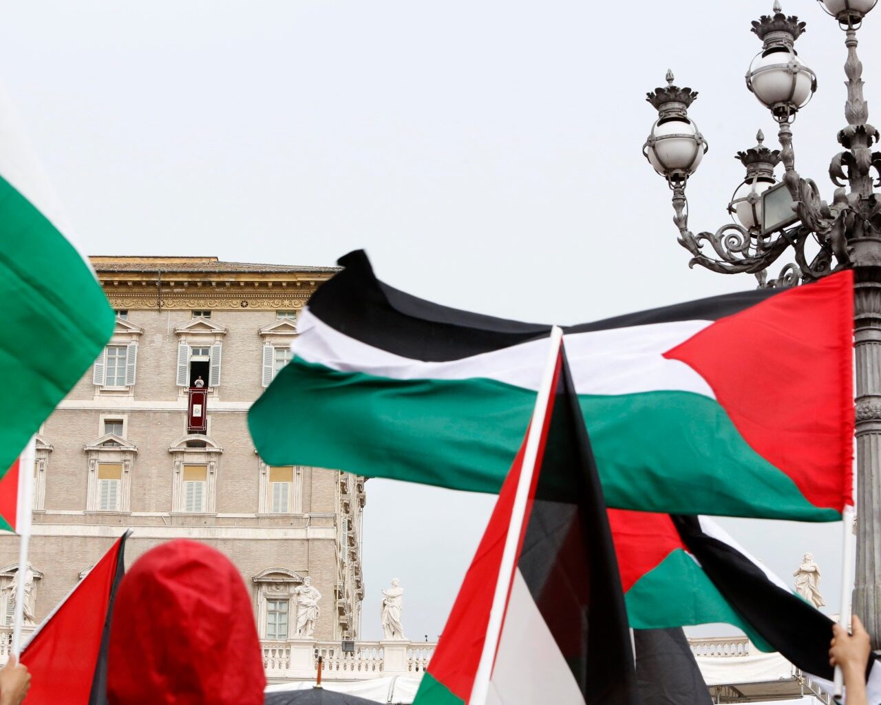 Threatening letter sent to NY family after raising Palestinian flag