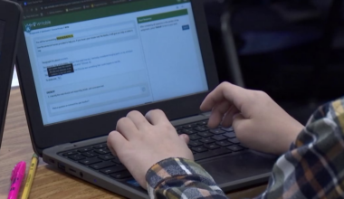 Tuscaloosa schools monitoring AI classroom policies after temporary ban in New York City