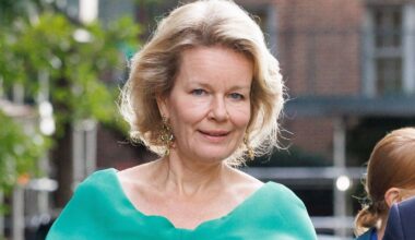 Queen Mathilde steps out in elegant head-to-toe pink for special palace meeting