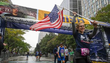 Thousands brave nor’easter for annual Tunnel To Towers run