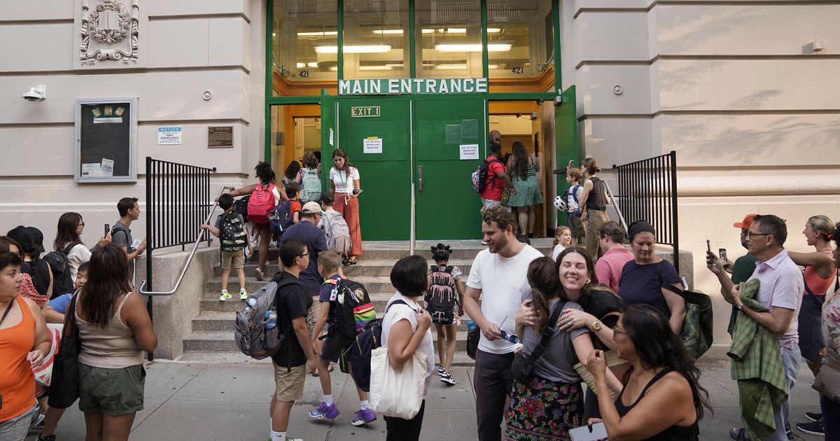 NYC Public Schools to Ban AI From Preschool to Eighth Grade