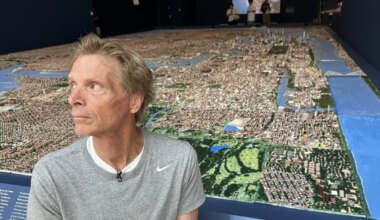A truck driver built a model of NYC with over 800,000 structures for fun. Now it's a museum exhibit