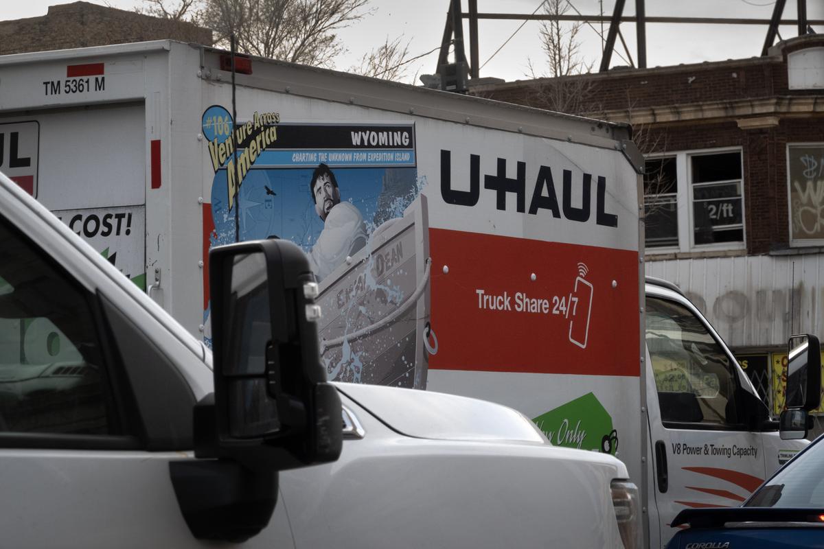 Thousands Fleeing Texas, Florida, California & NJ For New York
