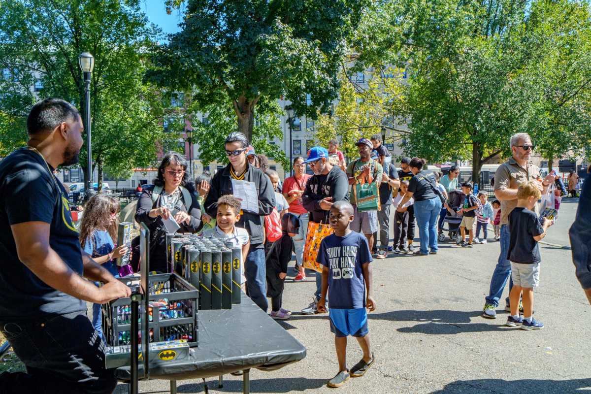 What’s happening | Starlight Cinema, Batman Day, poetry from David Mills and more – Bronx Times