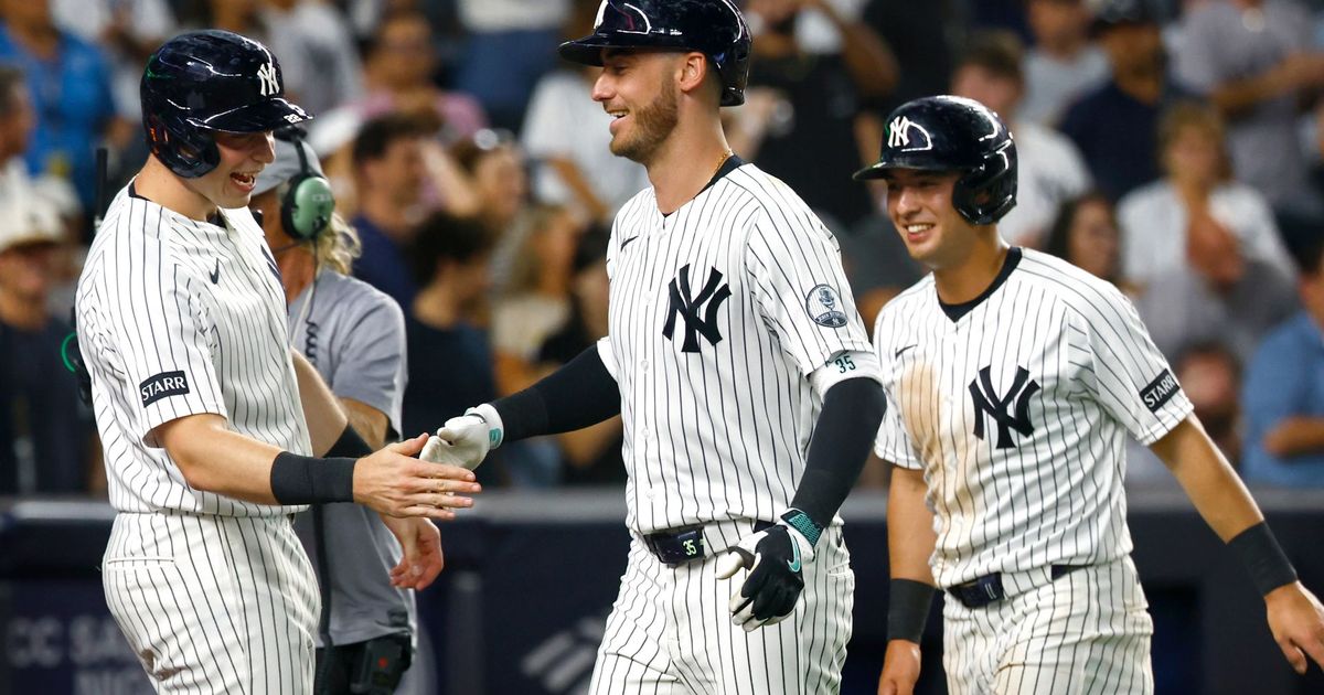 Bellinger's Three-Run Blast Powers Yankees Past Mets 6-4 on an Emotio…