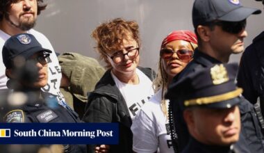 Hollywood star Susan Sarandon among 100 arrested at New York anti-Netanyahu protest