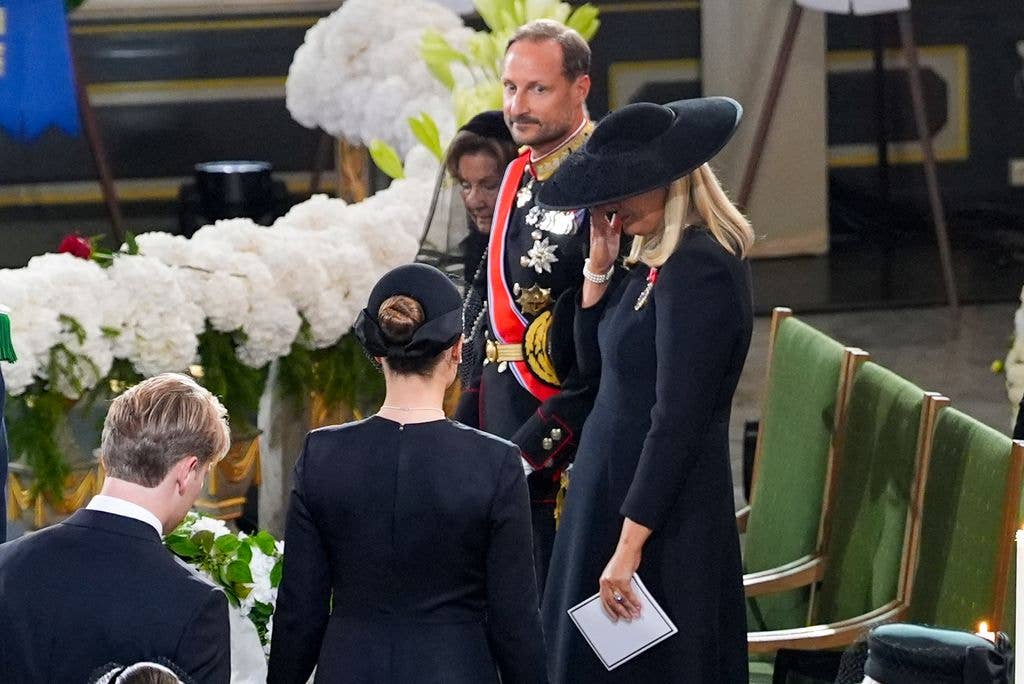 Queen Mette-Marit shed a tear for King Harald