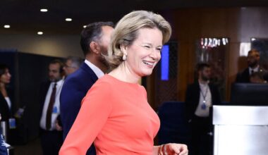 Queen Mathilde and Queen Máxima unexpectedly coordinate in red and pink at the United Nations