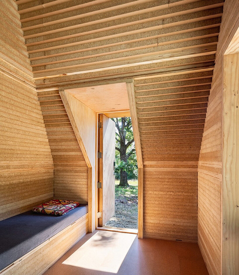 agricultural waste forms complete building system in new york house by LTL architects - 3