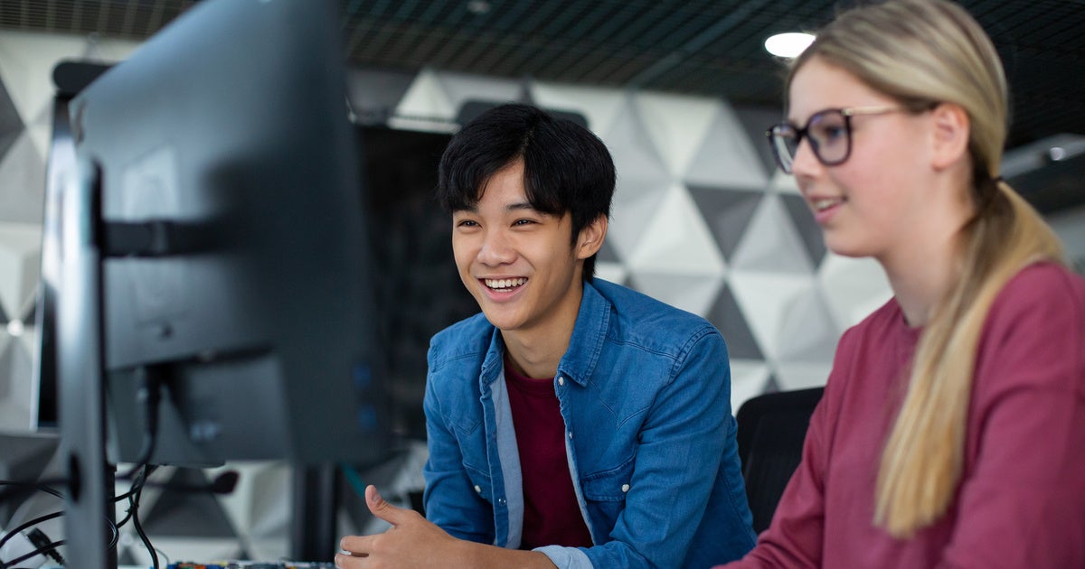 Manhattan University's Computer Science Program Earns ABET Reaccreditation Through 2032