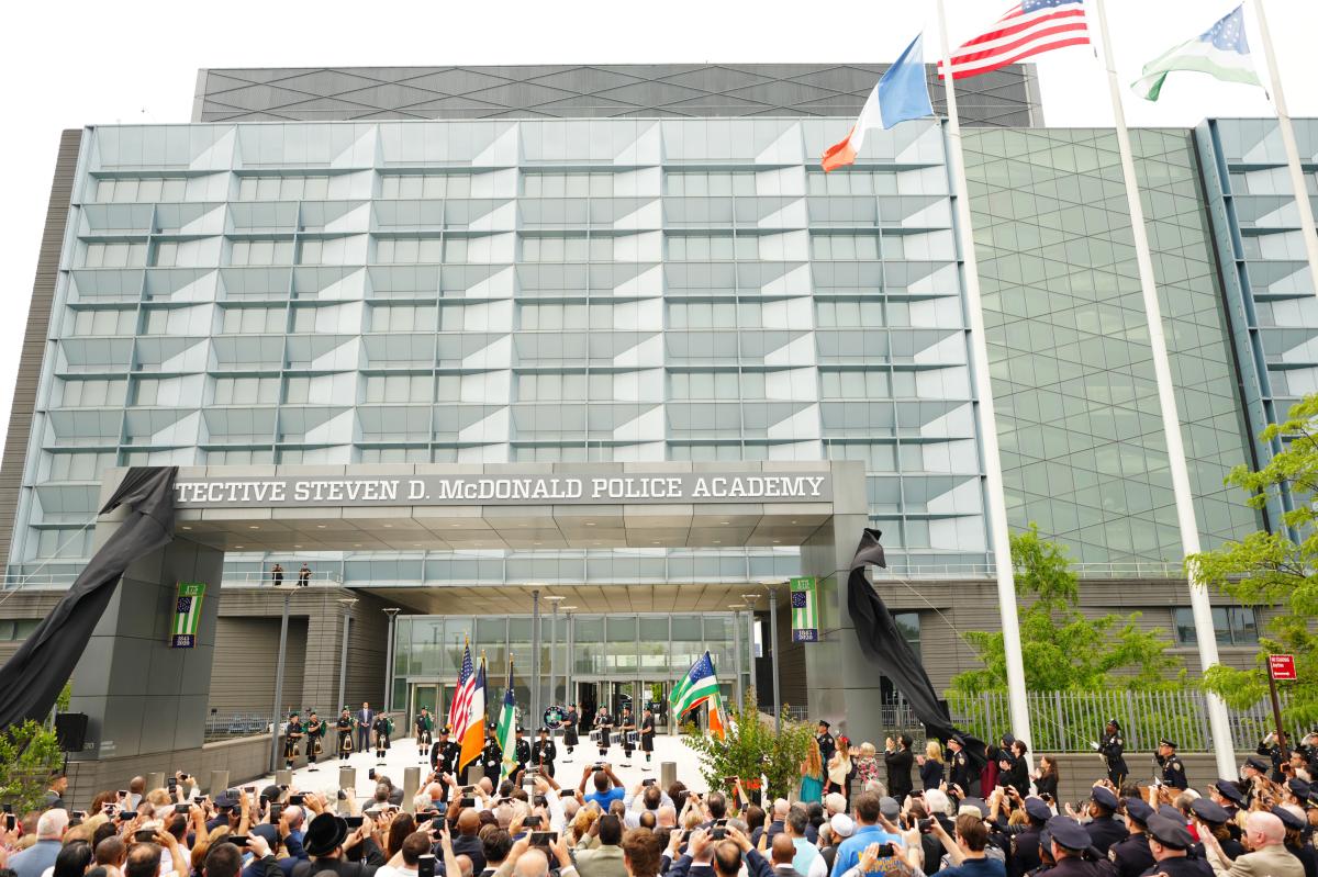 NYPD recruit tragically dies after suddenly collapsing at police academy